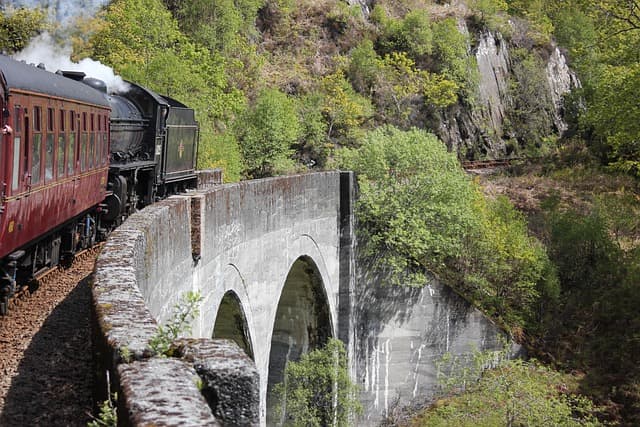 train, aqueduct, jacobite steam train, hogwarts express, steam train, hogwarts express, hogwarts express, hogwarts express, hogwarts express, hogwarts express, steam train, steam train